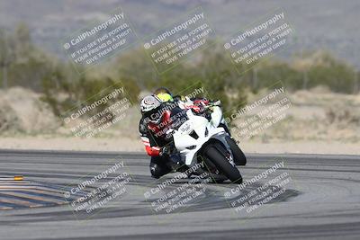 media/Jan-15-2026-Racers Edge (Thu) [[dfebeb70ab]]/3-B Group/Session 4 (Turn 5)/